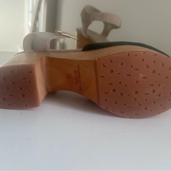 Charlotte Stone Sal Size 10 Suede Green and Tan Platform Heels with Tote Bag - Picture 6 of 8